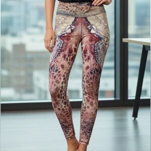 Art Of Where Abstract Patterned Leggings
